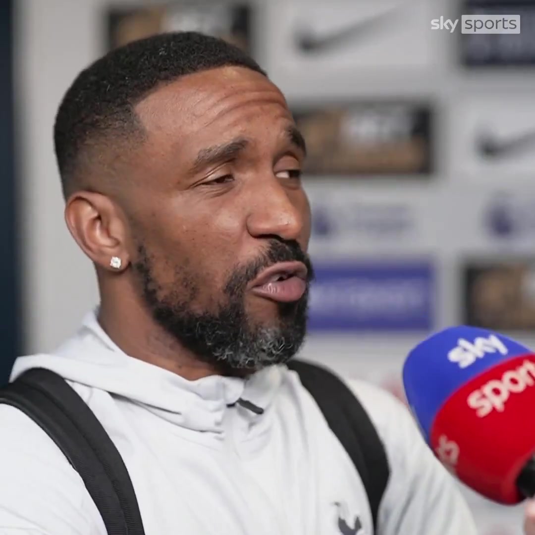 谈球吧体育官网入口迪福：热刺本赛季仍有机会赢得奖杯，上次夺冠已经过去很久了