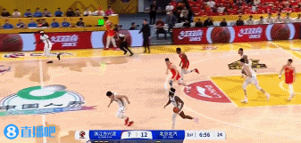 谈球吧体育app下载上来就发力！杰曼追身后撤步三分命中+转换高难度挑篮连砍5分！