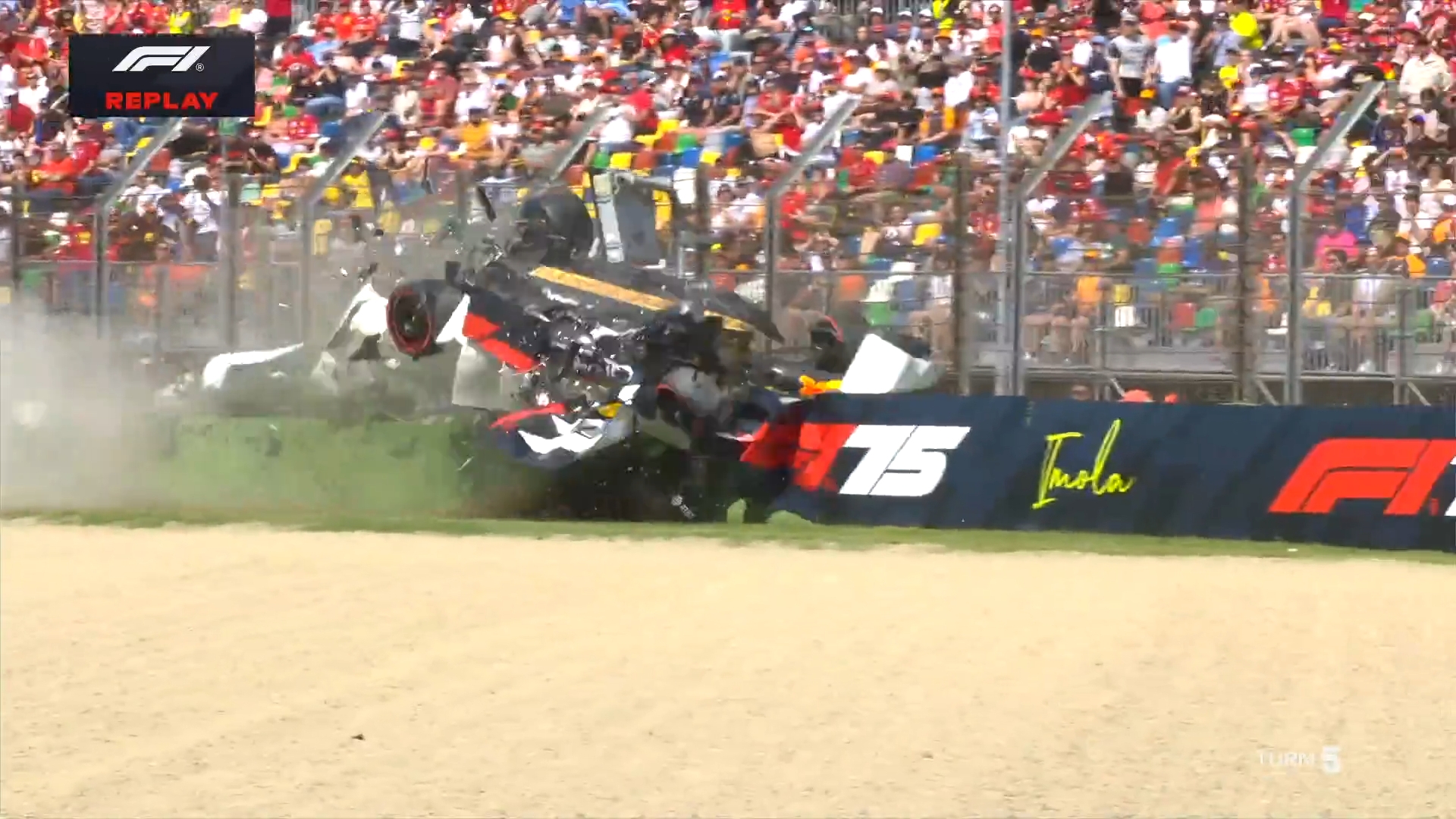 谈球吧体育app下载FIA官方：因更换新的电池和电控系统，角田正赛将从维修区起步